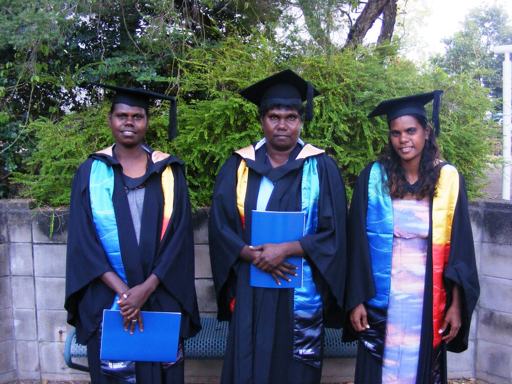 Julie Johnson, Naomi Tipakalalippa, Karlene Scrymgour, Wurrumiyanga Bathurst Island BTLP 2011