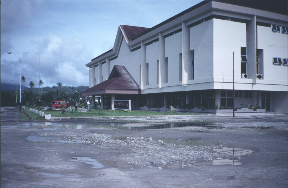 Universitas Nusa Cendana Library 5
