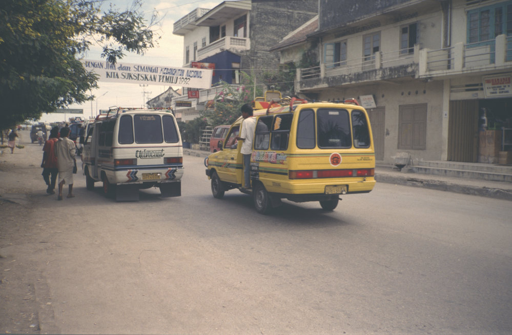 Street scene in Kupang 1