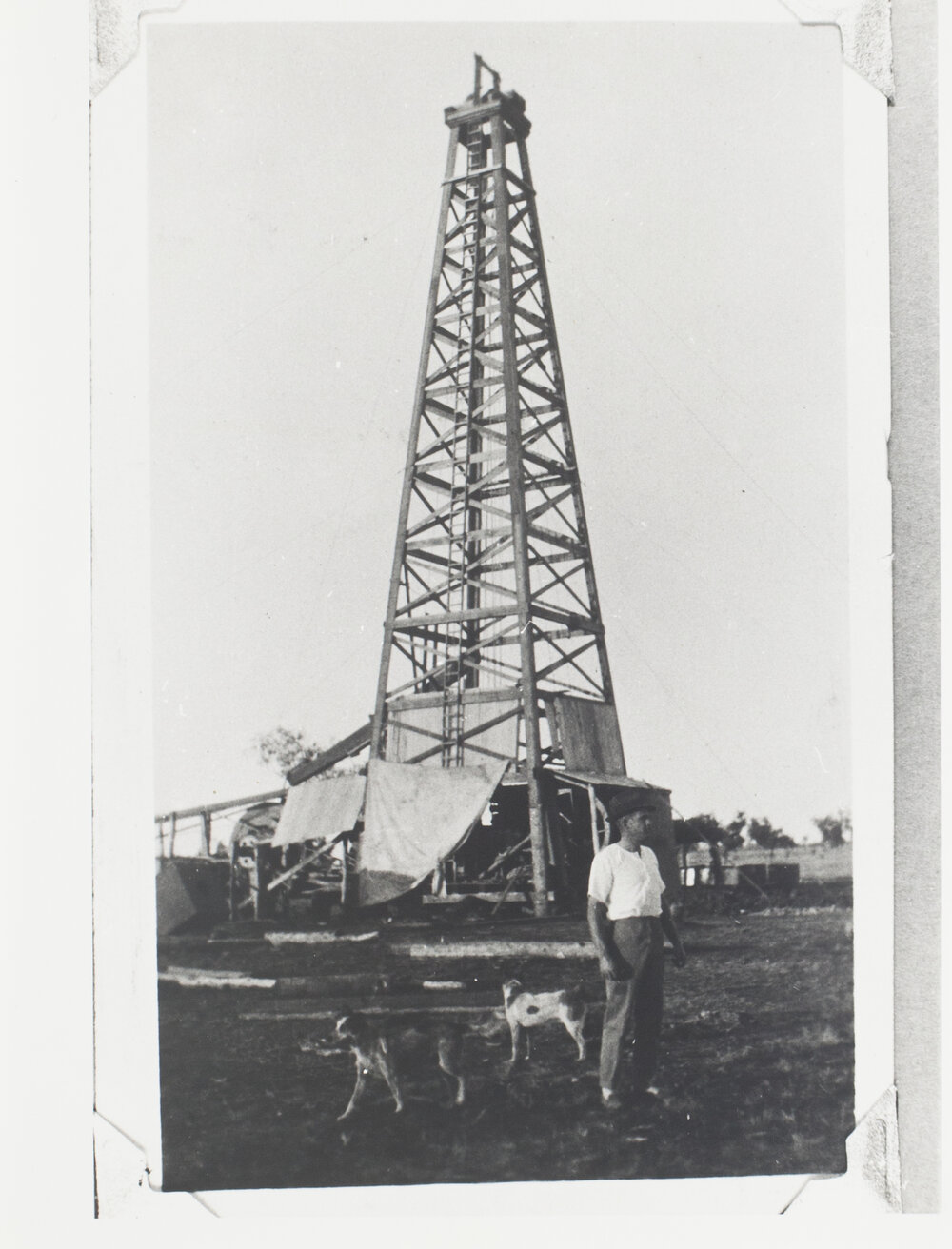 Oakes - Durack Oil Bore - H. F. Kessel Field Supt.