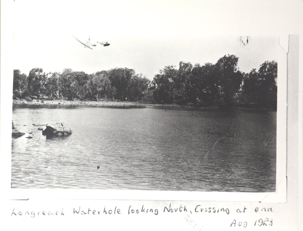 Longreach Waterhole Looking North, Crossing at End