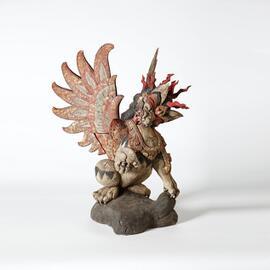 Pai of winged Singa lions 