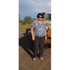 Gloria Hillman Ltyentye Apurte Santa Theresa BTLP 2011