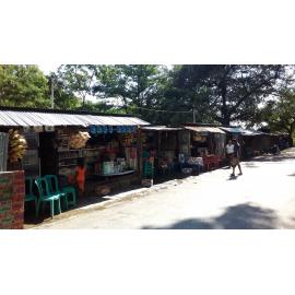 Bus stop to Baccau