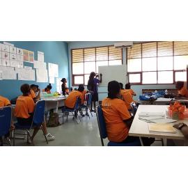 Tammy teaching at Senai