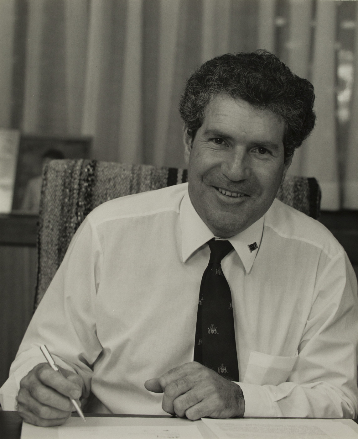 From Tom Harris. 1989, by LANT, https://hdl.handle.net/10070/327670, CC BY 4.0.